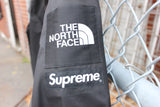 Supreme The North Face Summit Series Outer Tape Seam Jacket